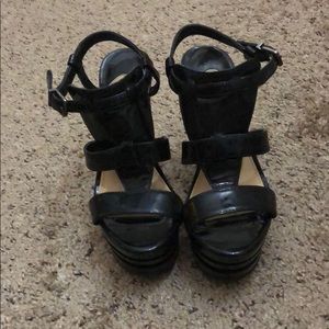 Black Patent Leather Gianni Bini Platform Sandals